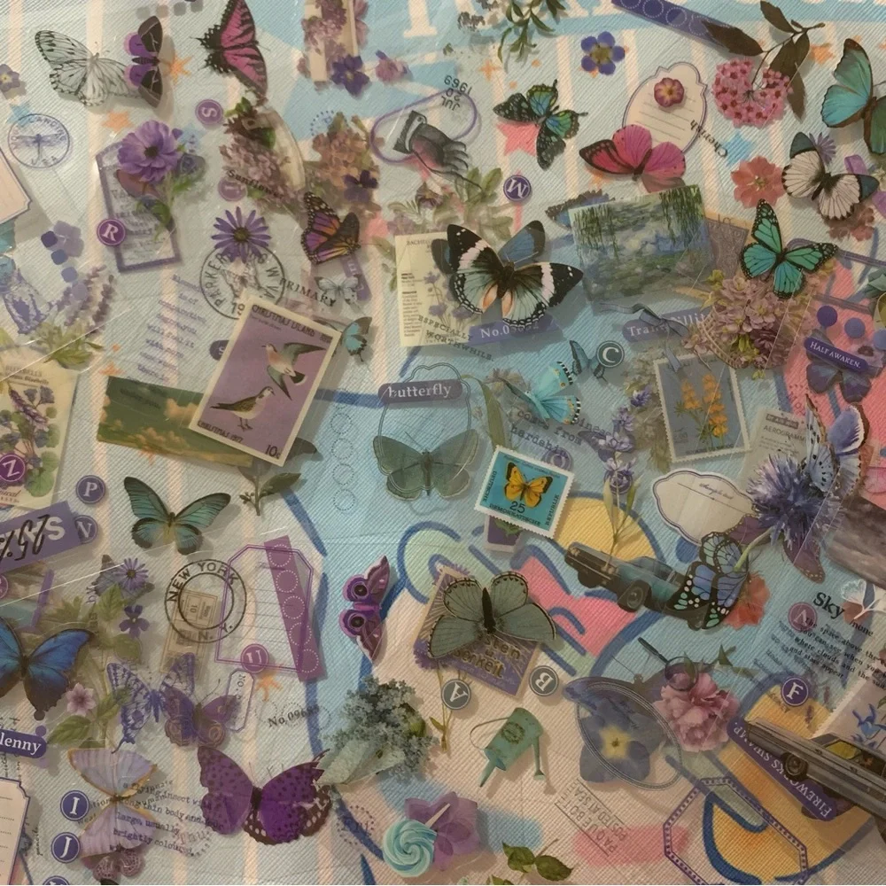 Set of 100 Small Sheets of Vintage Style Stickers